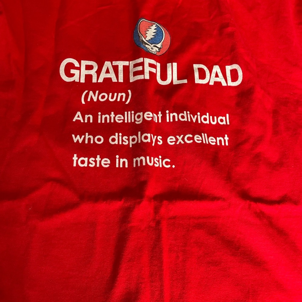 Red Grateful Dad T-Shirt